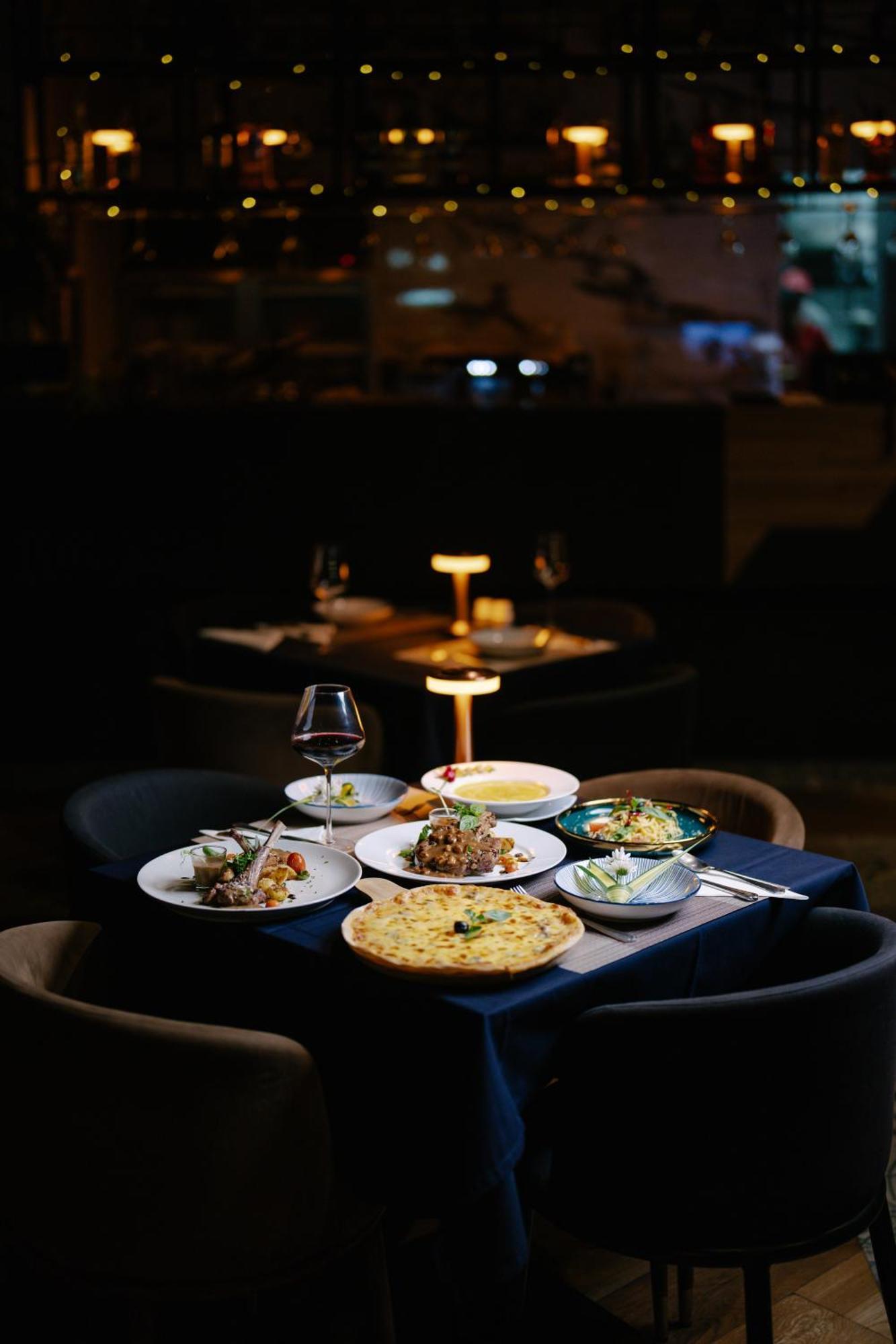 Rak Elegant Hotel Patong Екстер'єр фото