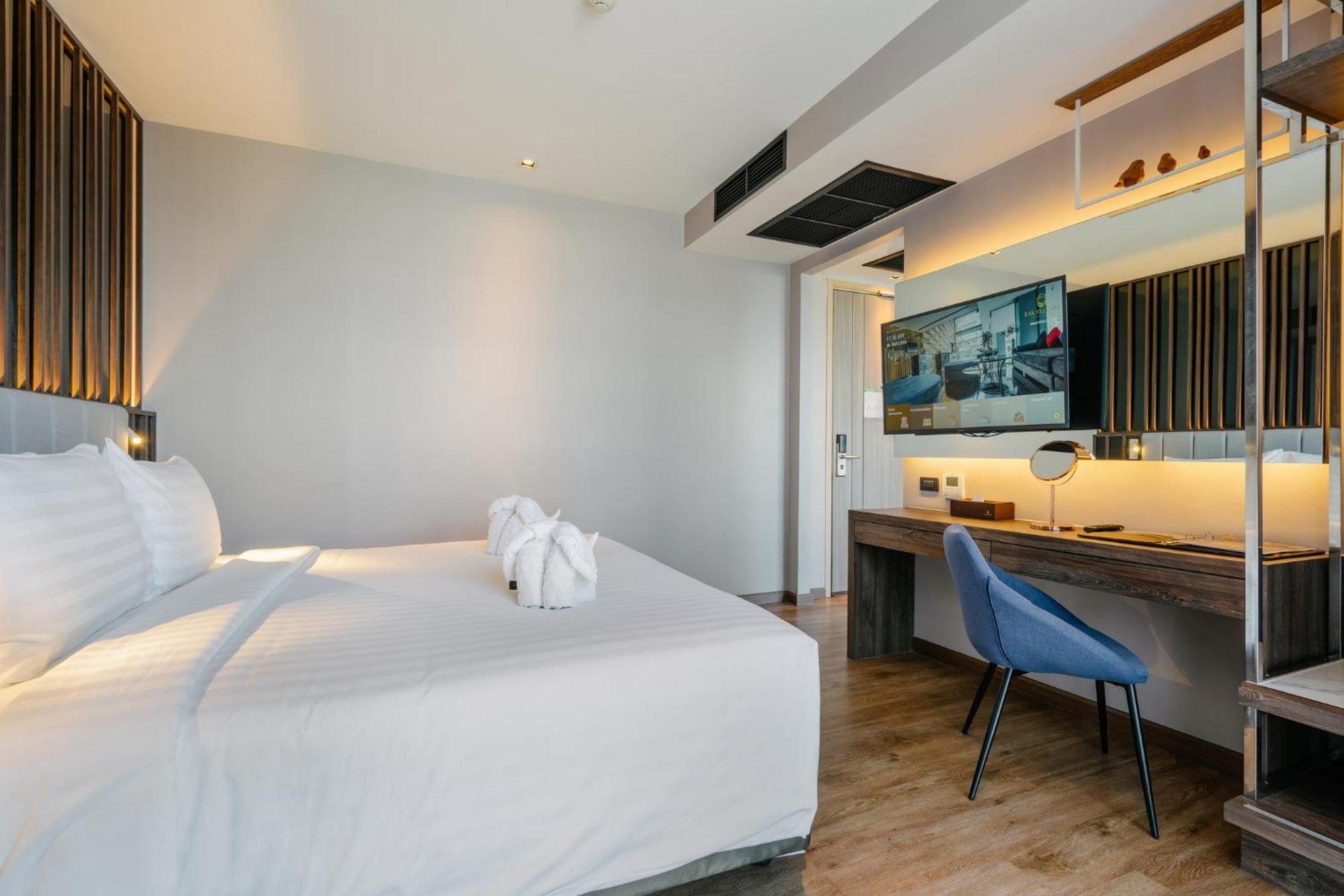 Rak Elegant Hotel Patong Екстер'єр фото